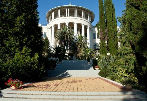 ВИП отдых в Сочи отель Rodina Grand Hotel and Spa 5*