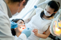 Профессиональное отбеливание зубов: внутрикоронкового отбеливания (за один сеанс)