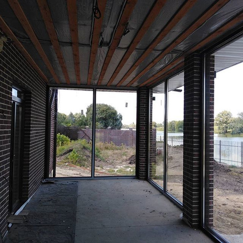 Алюминиевые панорамные окна для загородного дома Krauss